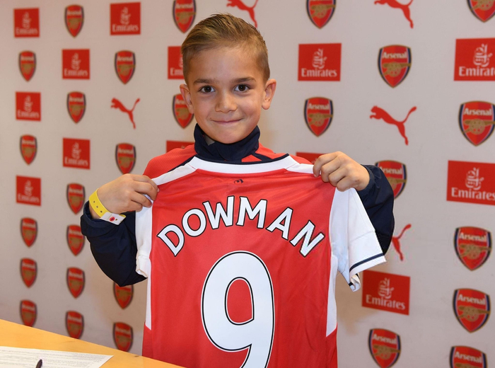 2017年阿森纳小道曼双响助球队逆转强敌