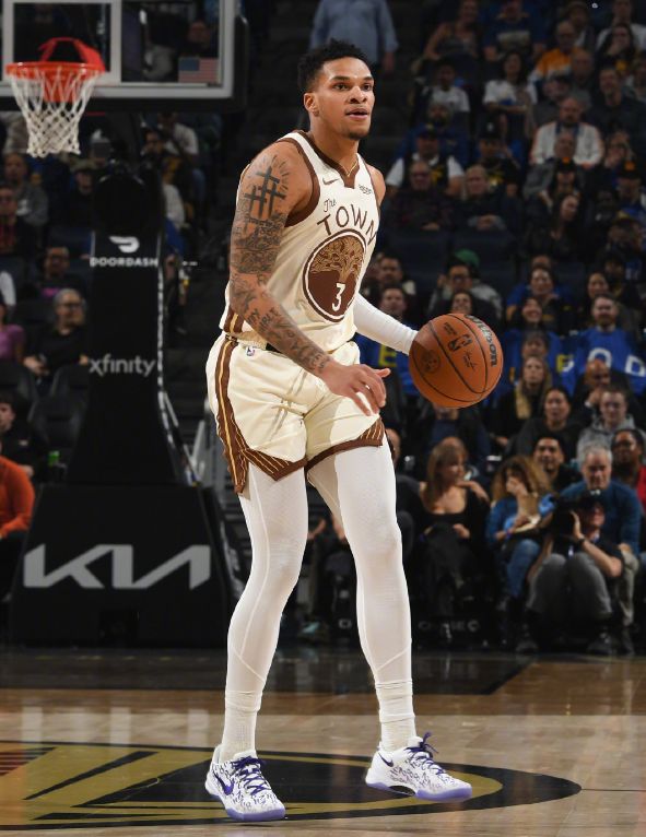 活塞双杀勇士波神伤退勇士崩盘