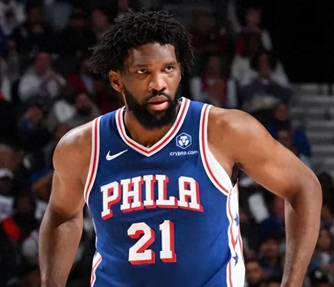 76人逆转黄蜂三巨头爆发，季后赛对阵骑士成焦点