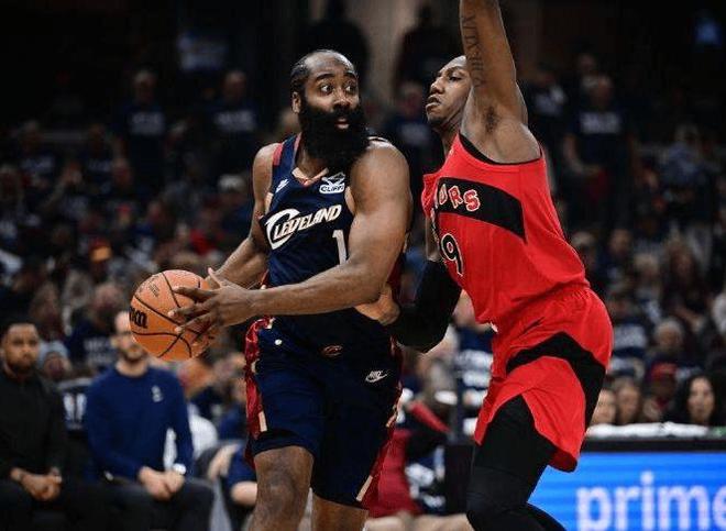 NBA季后赛首轮形势巨变：骑士雷霆或成争冠焦点